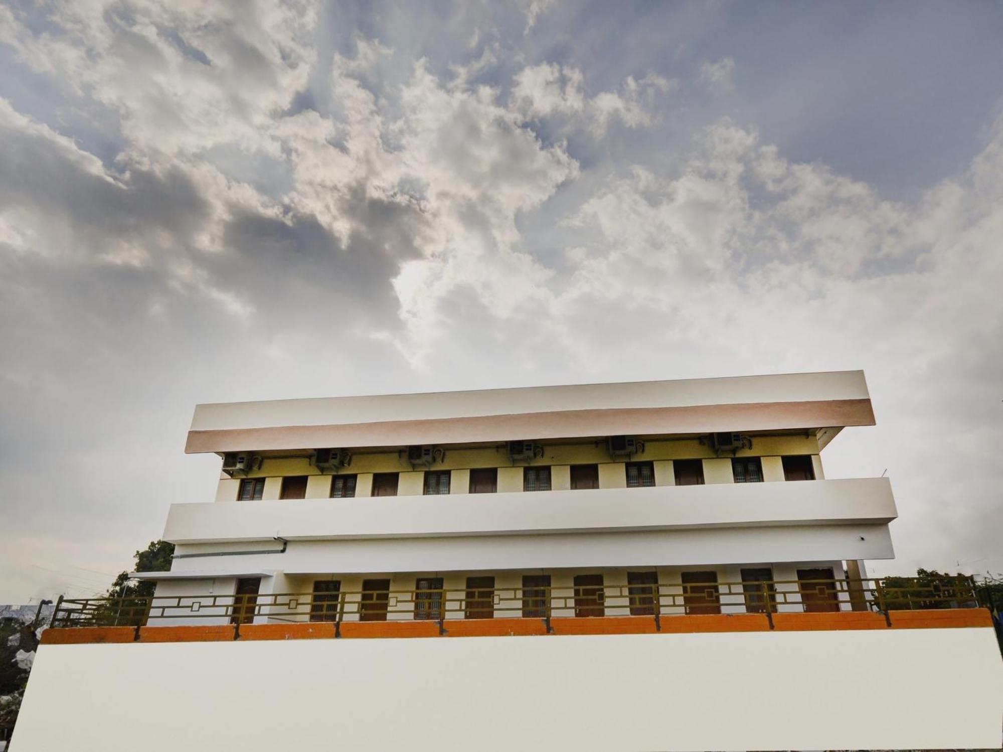 Hotel O Aruthraa Residency Podanur المظهر الخارجي الصورة